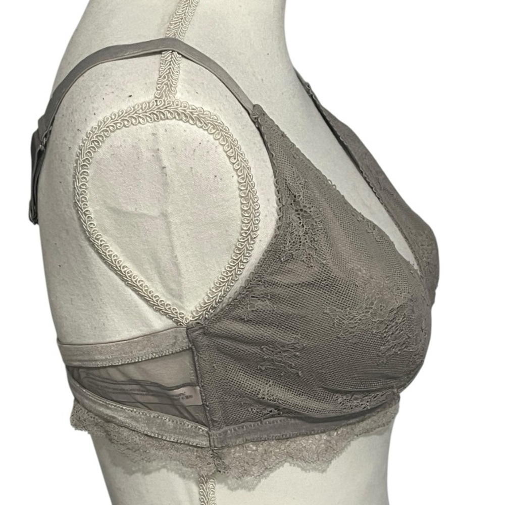 Victoria’s Secret XL front clasp grey lace bralette EUC - Picture 4 of 13